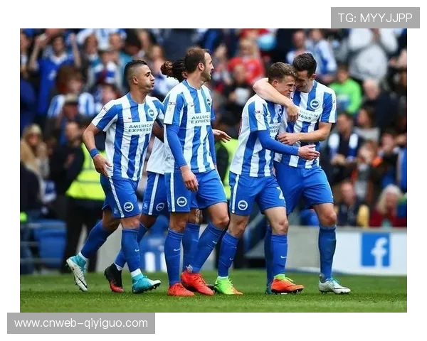 西汉姆联2-2布莱顿，莫耶斯战术调整见效